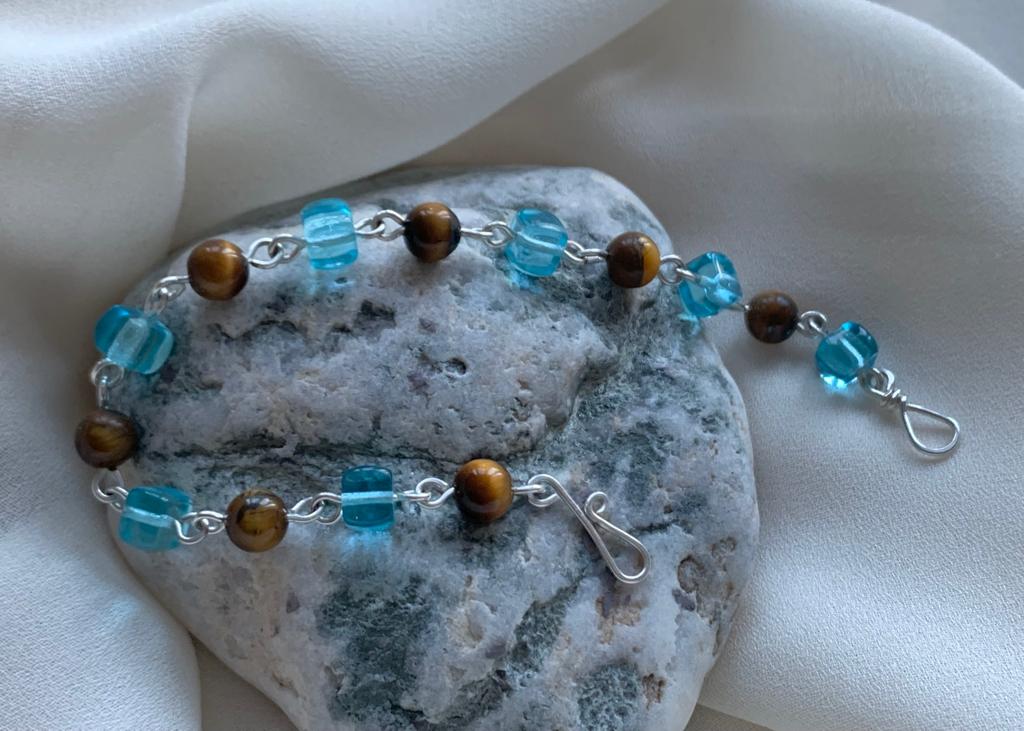 Once upon a Wire Bracelet